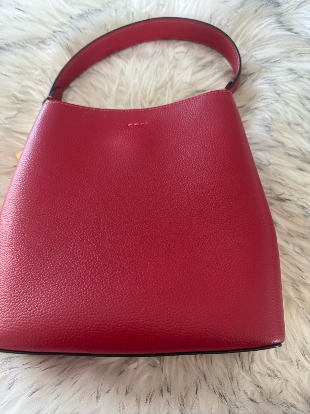 Coach Red Pebbled Leather Shoulder Bucket Bag with Gold Tone Logo - Picture 4 of 9